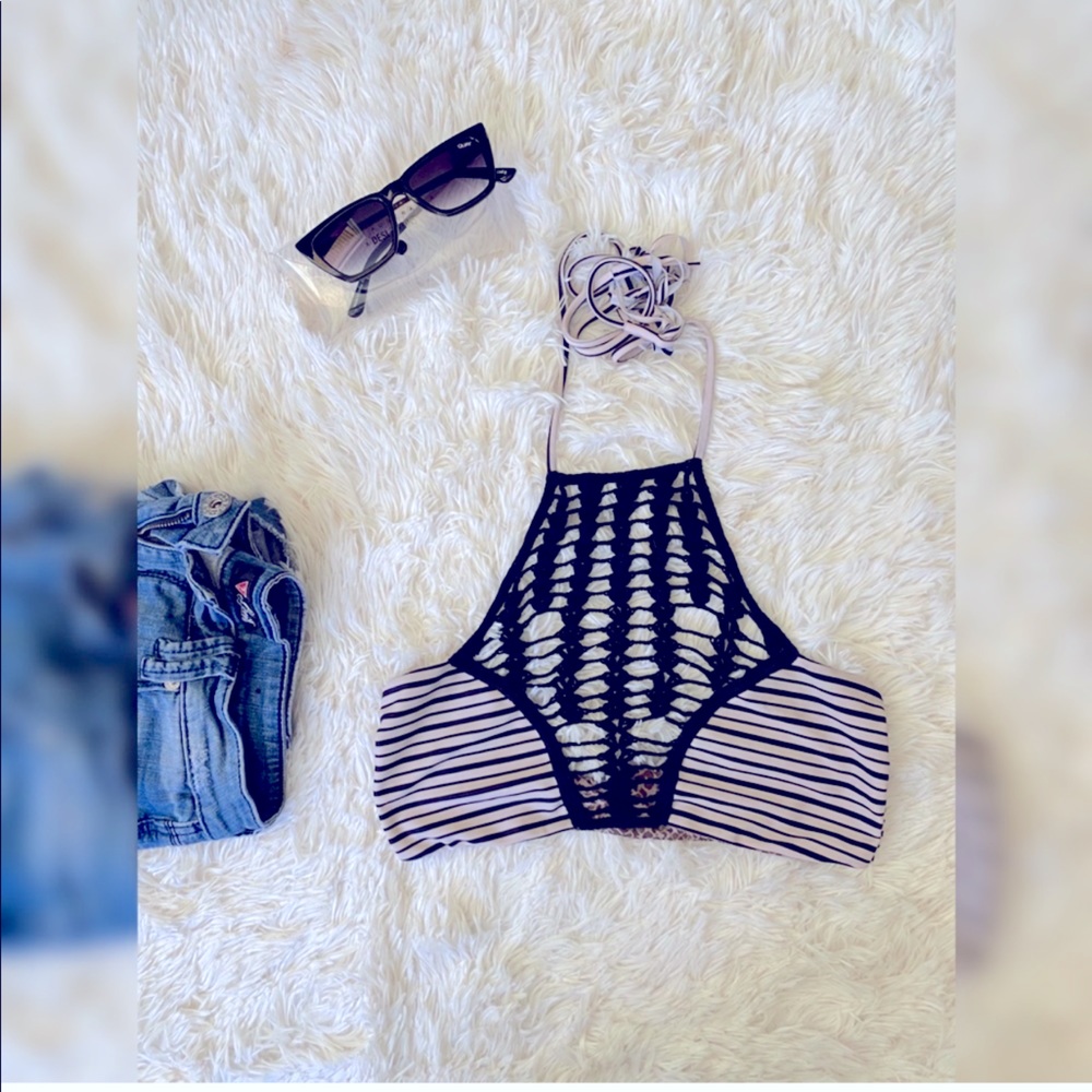❌SOLD❌Acacia Panama Top ( classic) 🤍🖤